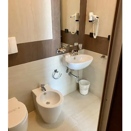 德赫里赫希酒店 4*