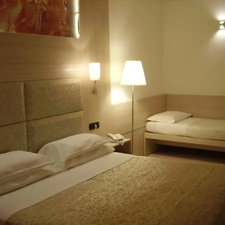 德赫里赫希酒店 4*