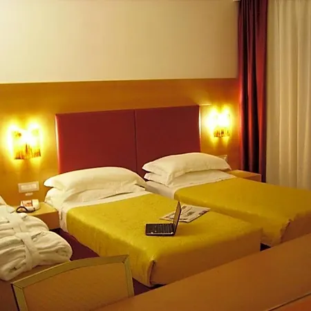 Degli Haethey 4*